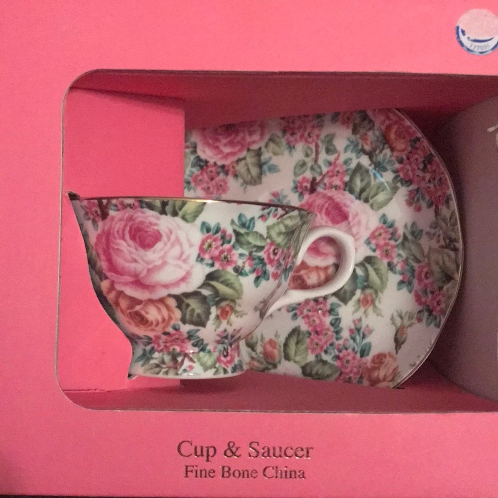 Cup and Saucer China set